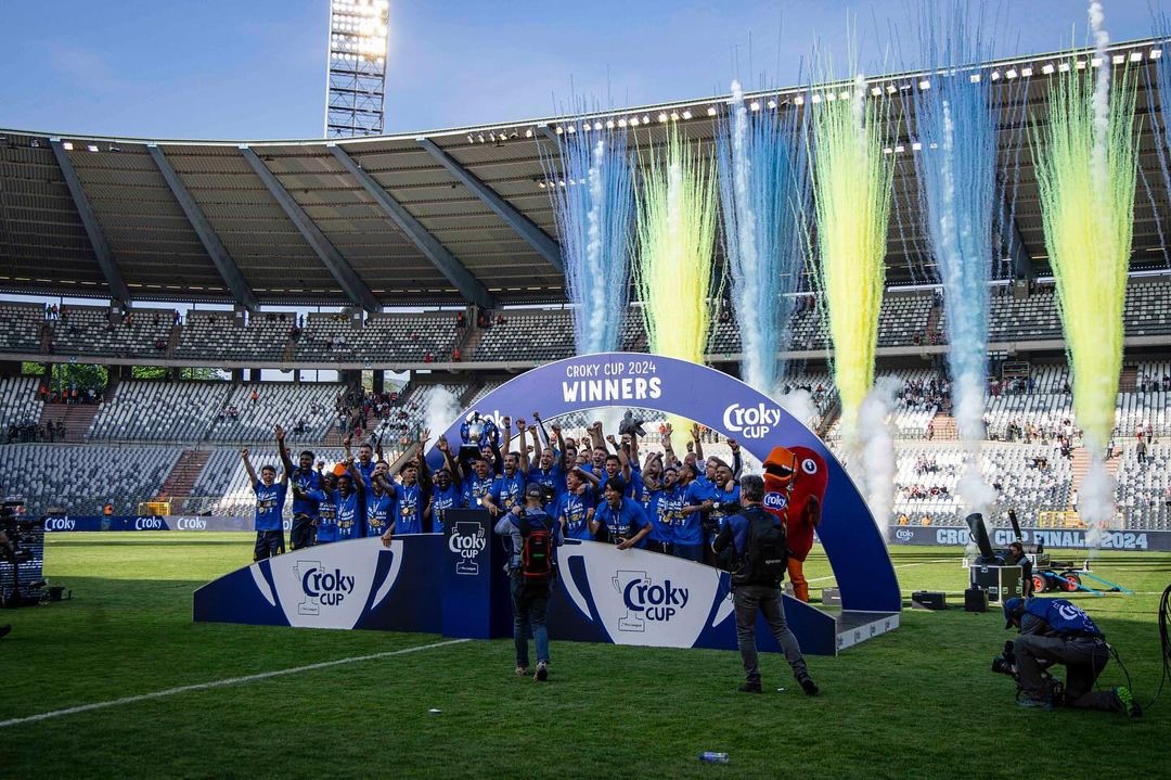 Yellow and blue smoke for the winners of the Croky Cup 2024, King Baudouin Stadium