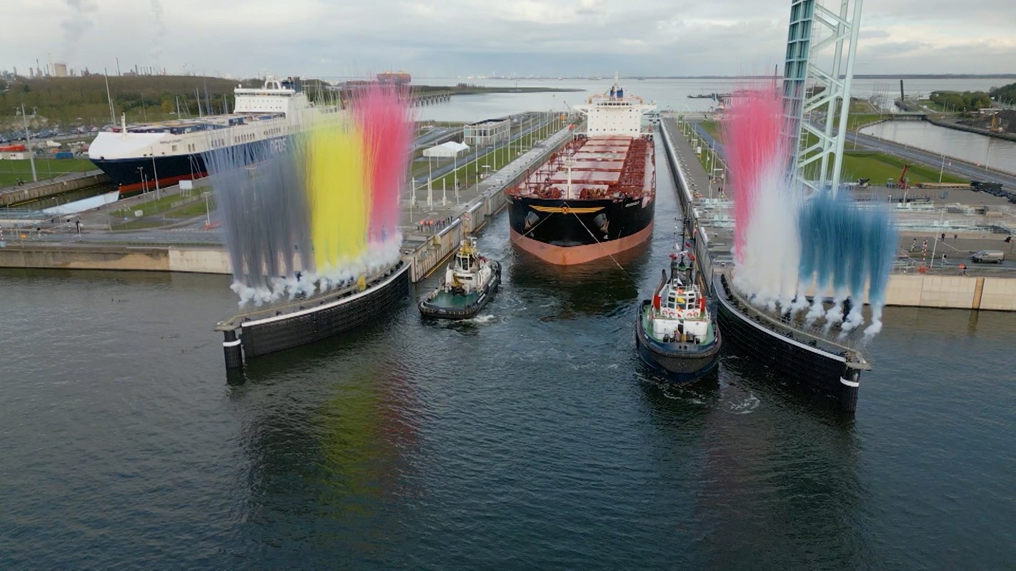 Lock Opening Ceremony — photo 1
